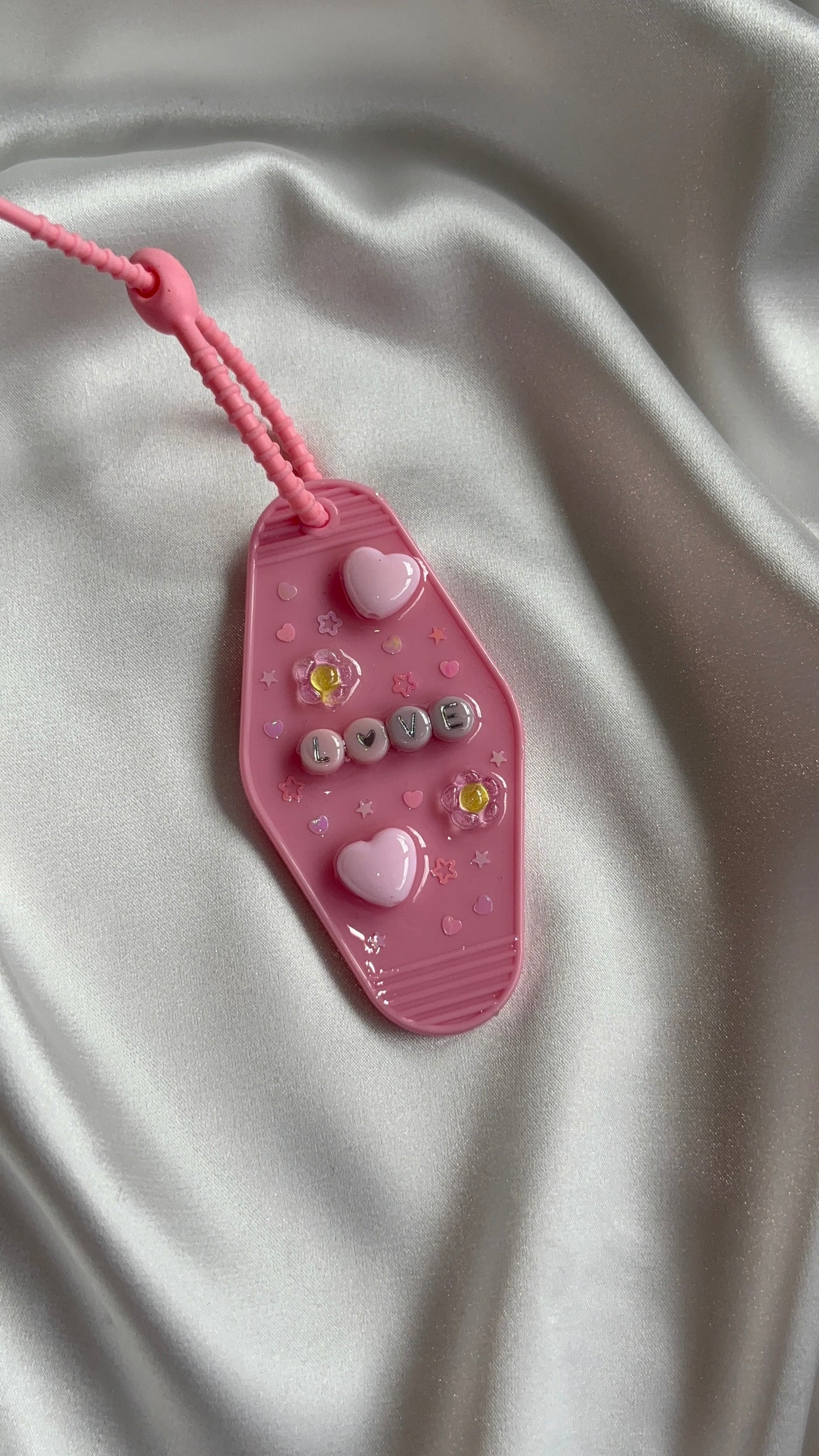 Porte-clé grigri DEWI