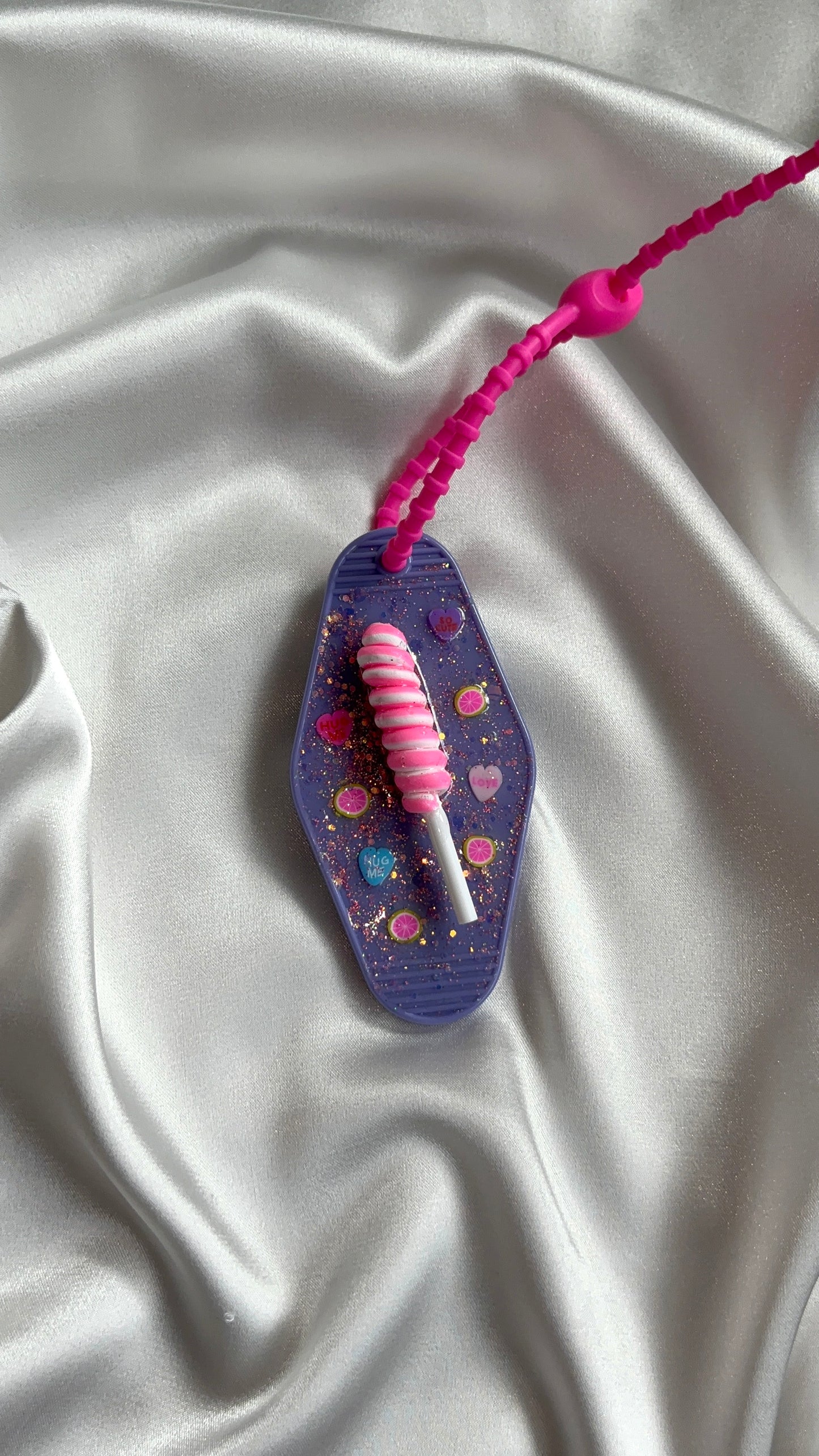 Porte-clés grigri CALI