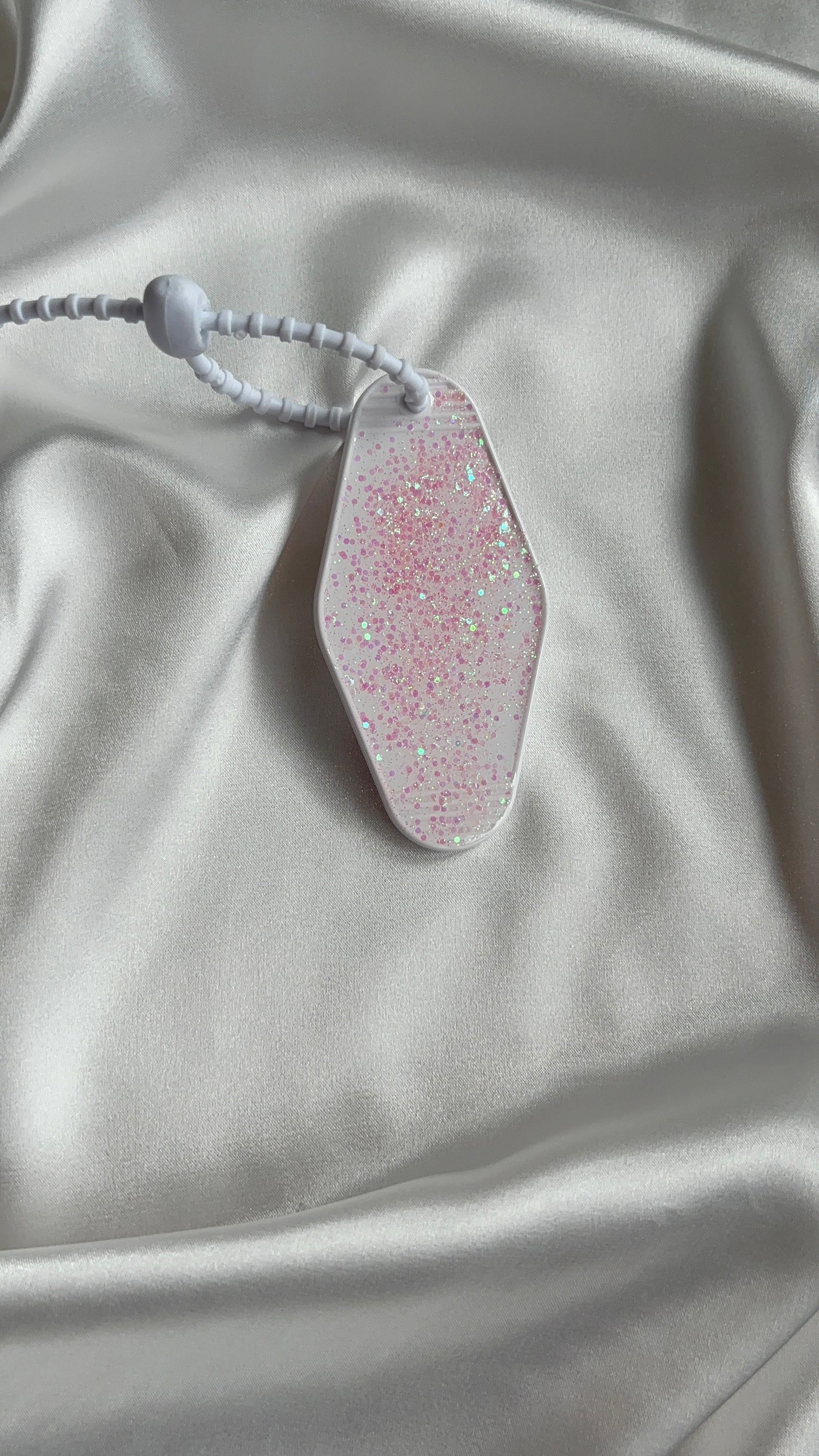 Porte-clés grigri GOOD VIBES